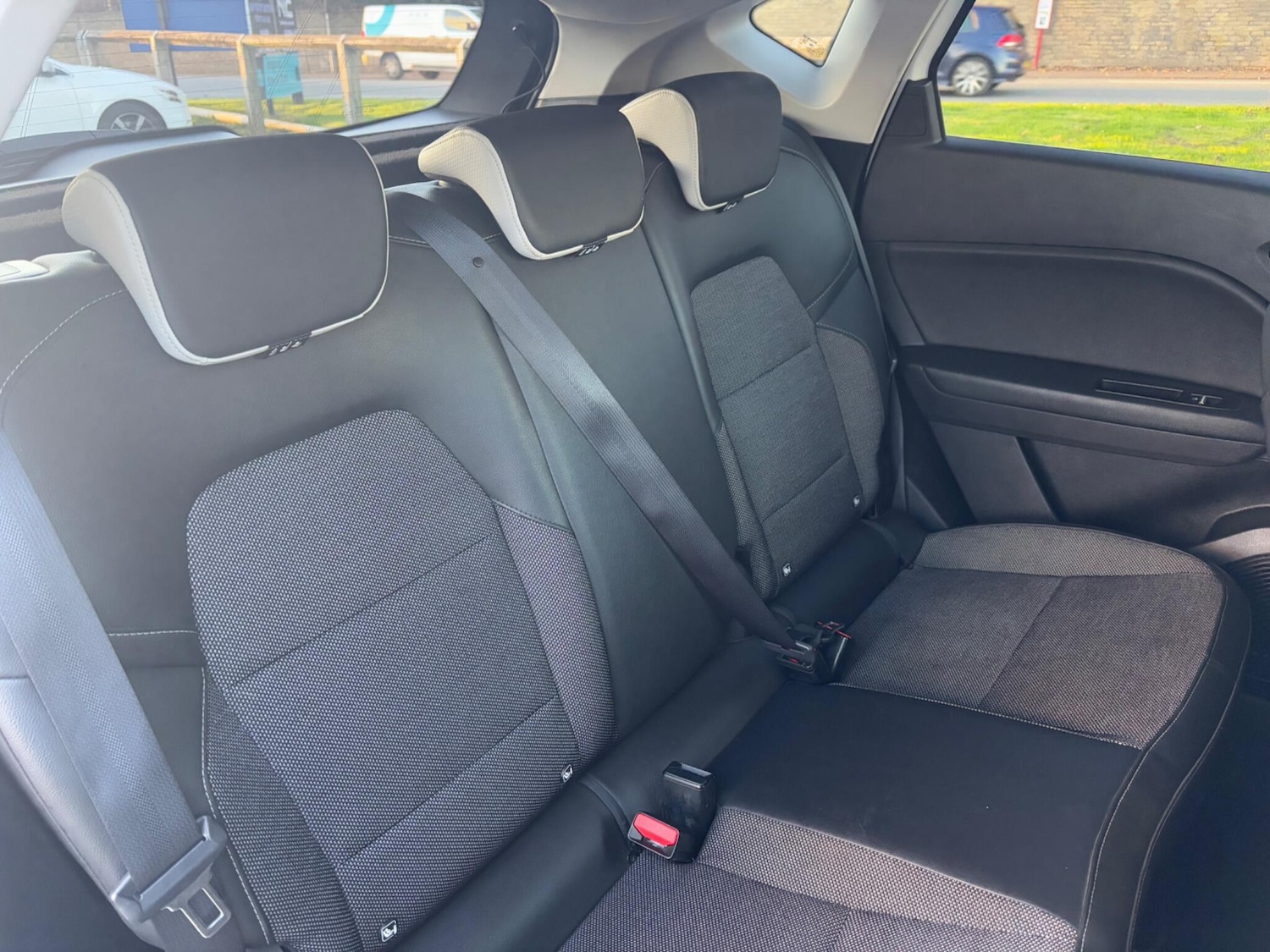 Used Renault Captur 2020 for sale - 76607043: Photo 16