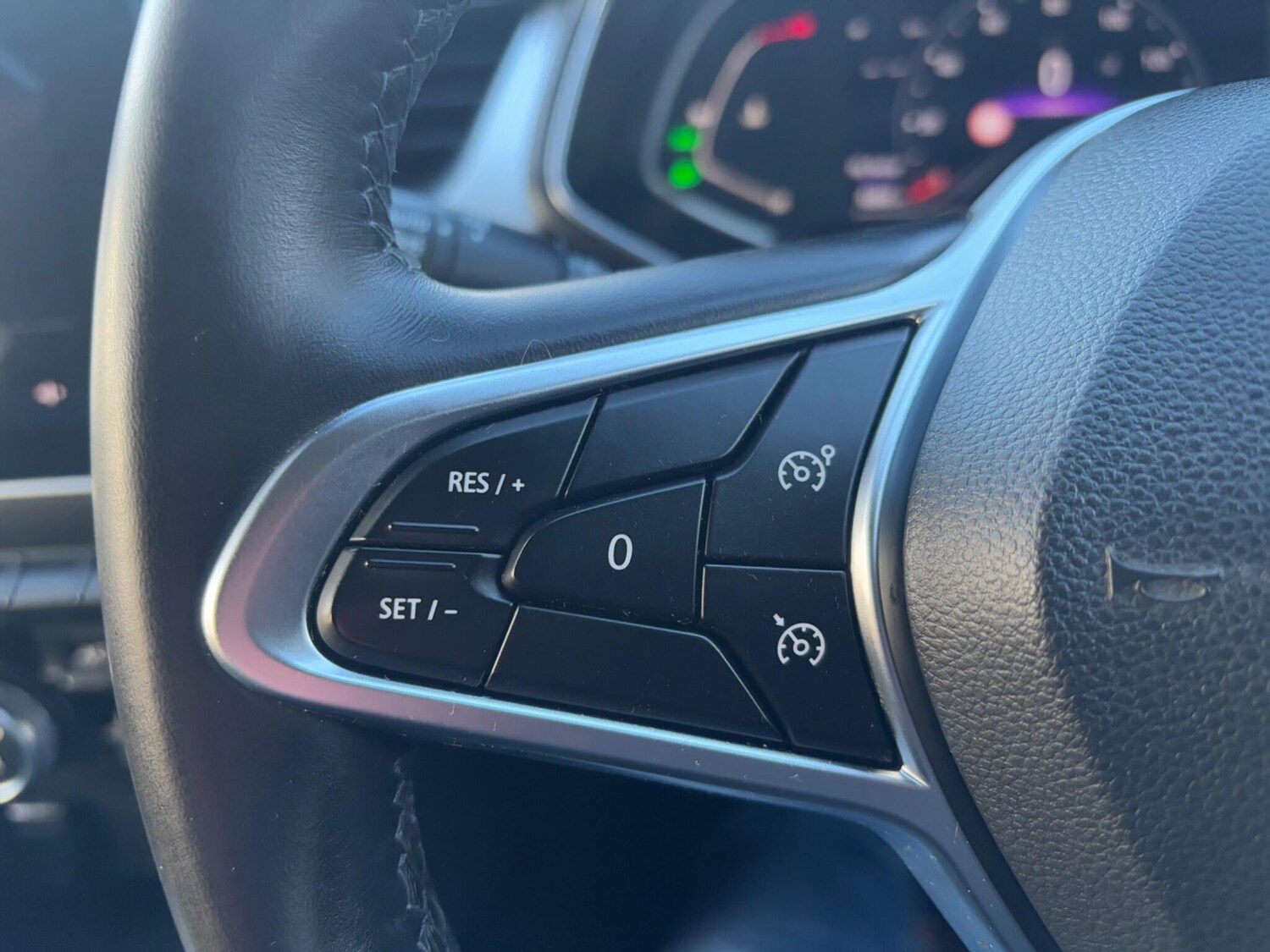 Used Renault Captur 2020 for sale - 76607043: Photo 20