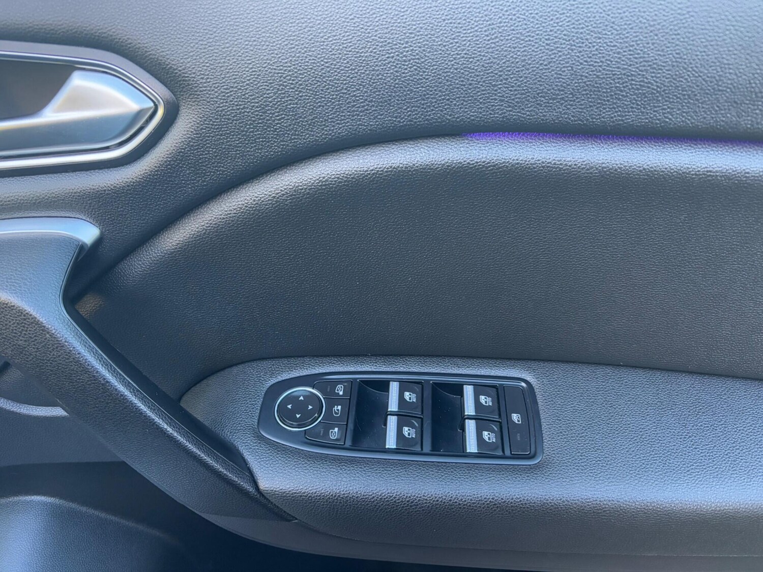 Used Renault Captur 2020 for sale - 76607043: Photo 22