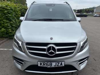 Used Mercedes-Benz V-Class 2018 for sale - 74643351: Photo
