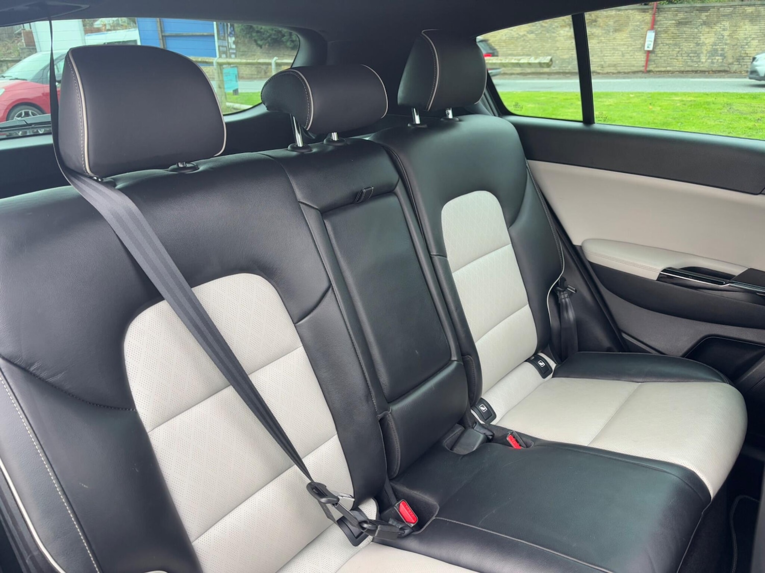 Used Kia Sportage 2017 for sale - 76992023: Photo 23