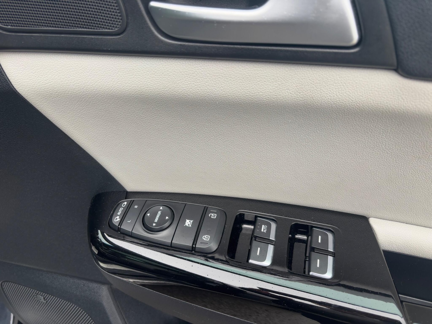 Used Kia Sportage 2017 for sale - 76992023: Photo 29