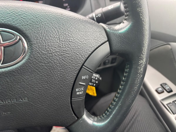 Used Toyota Hilux 2010 for sale - 76188407: Photo 12