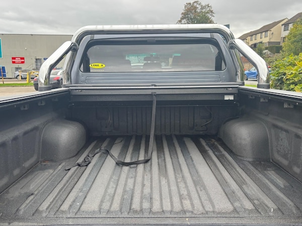 Used Toyota Hilux 2010 for sale - 76188407: Photo 23