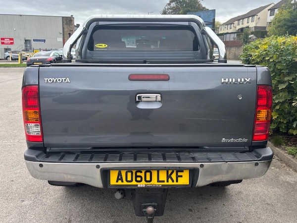Used Toyota Hilux 2010 for sale - 76188407: Photo 6