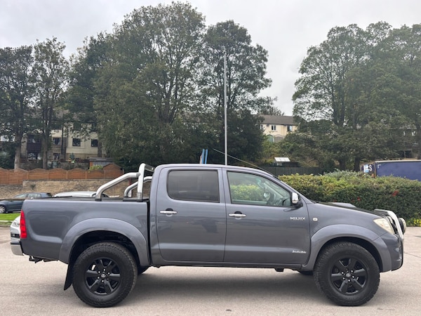 Used Toyota Hilux 2010 for sale - 76188407: Photo 7