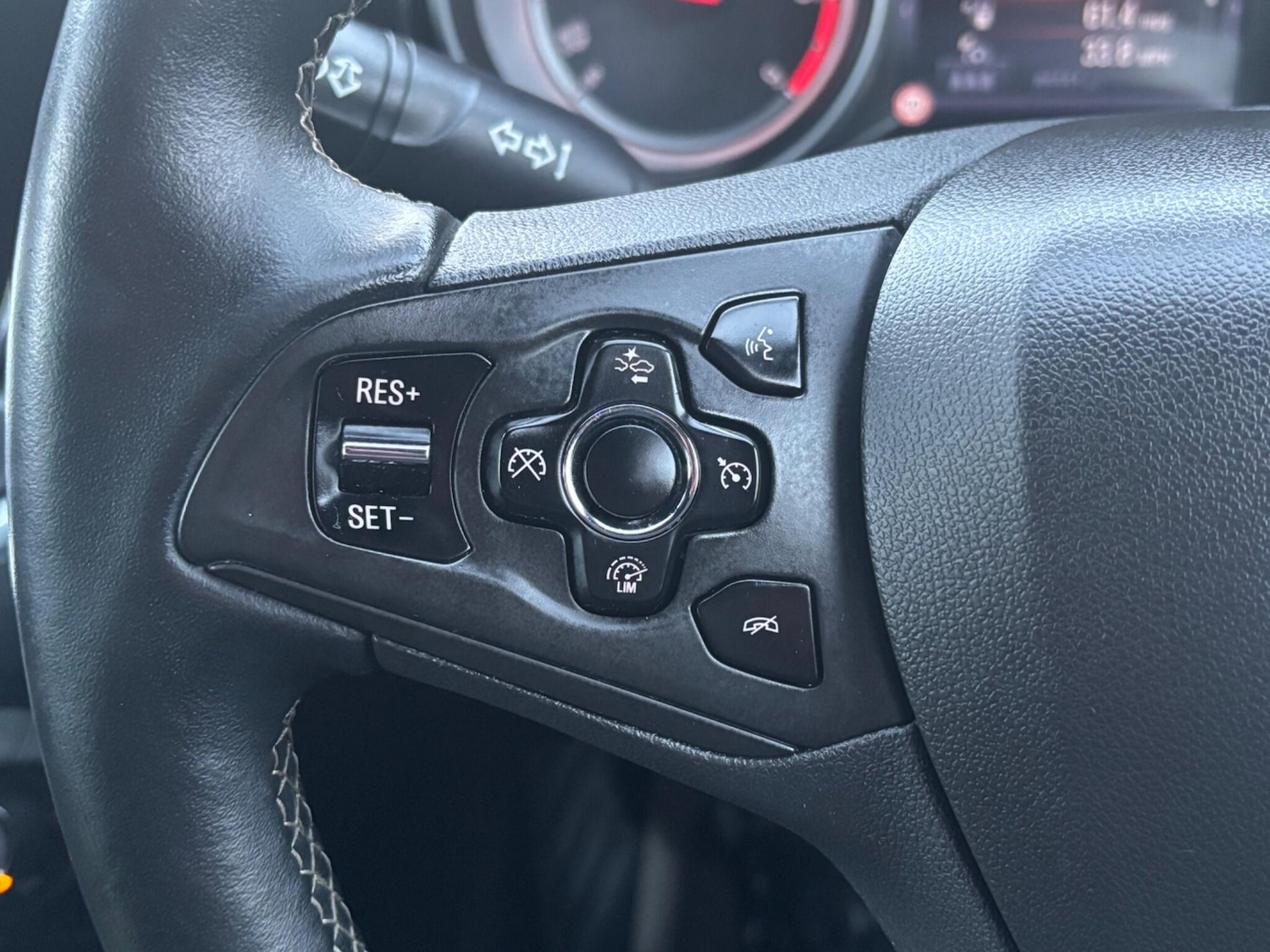 Used Vauxhall Astra 2016 for sale - 76398608: Photo 17