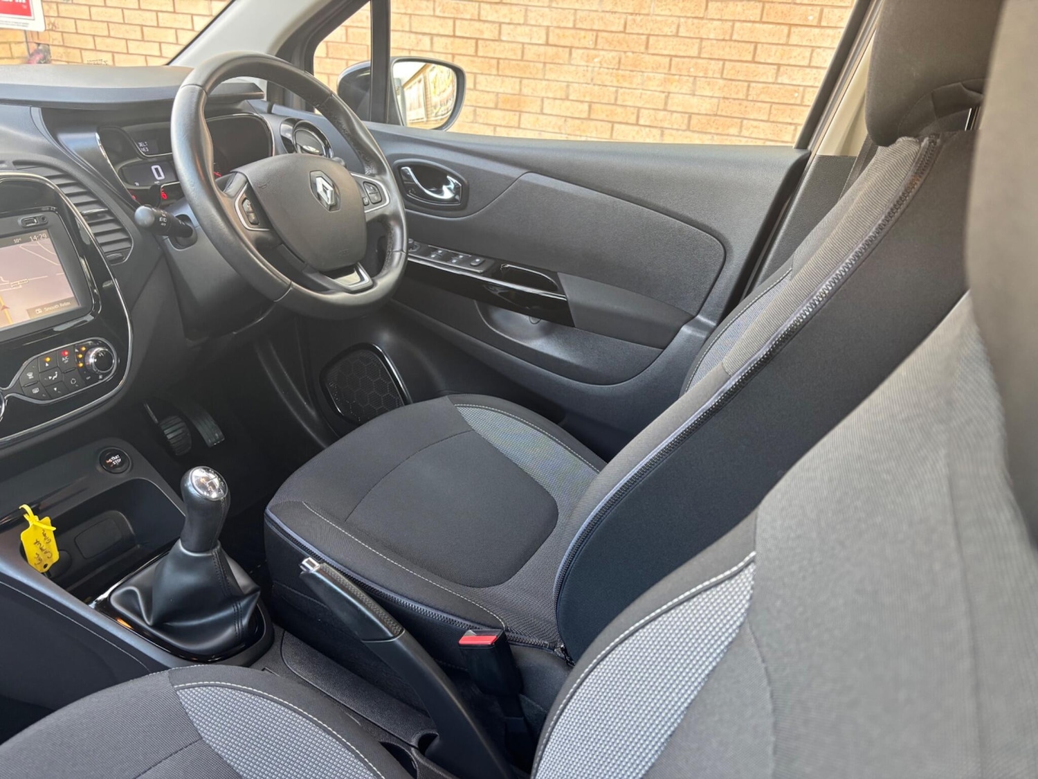 Used Renault Captur 2016 for sale - 76995767: Photo 10