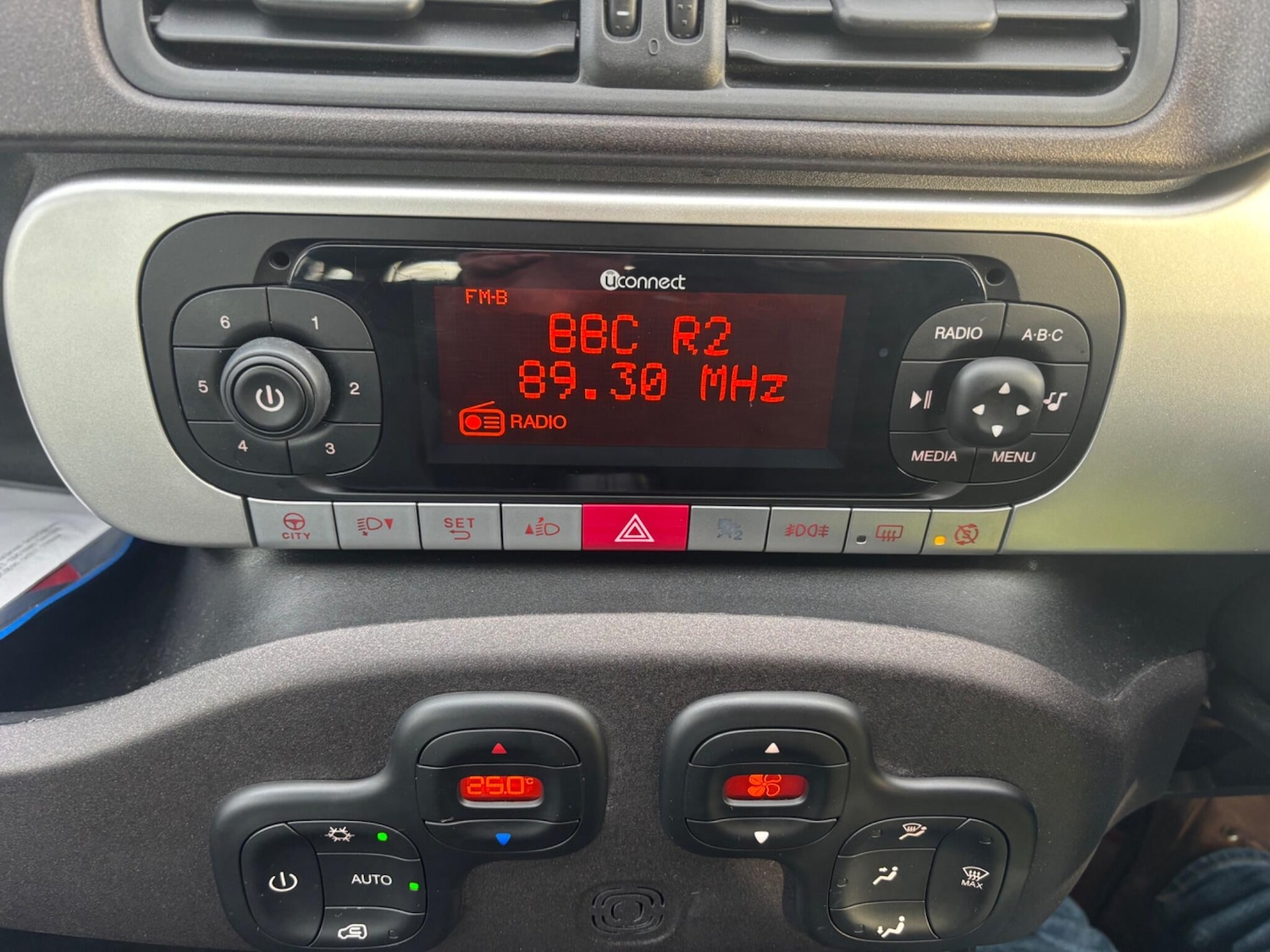 Used Fiat Panda 2019 for sale - 76952305: Photo 22