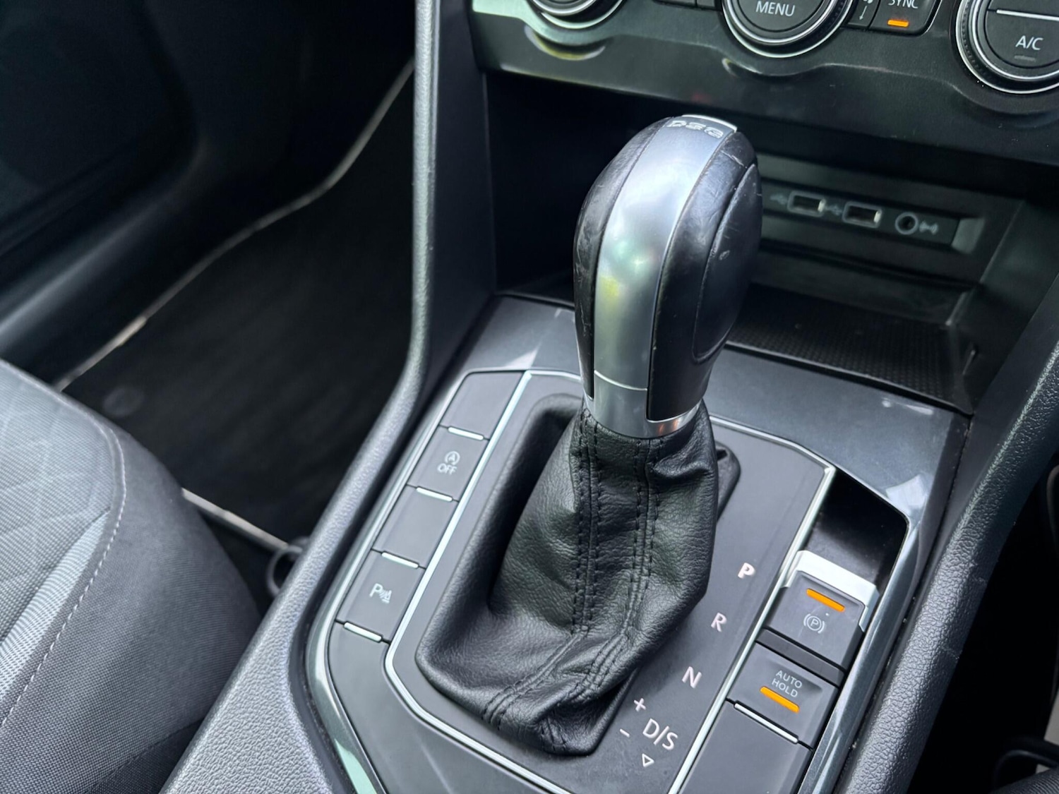 Used Volkswagen Tiguan 2019 for sale - 77358834: Photo 14