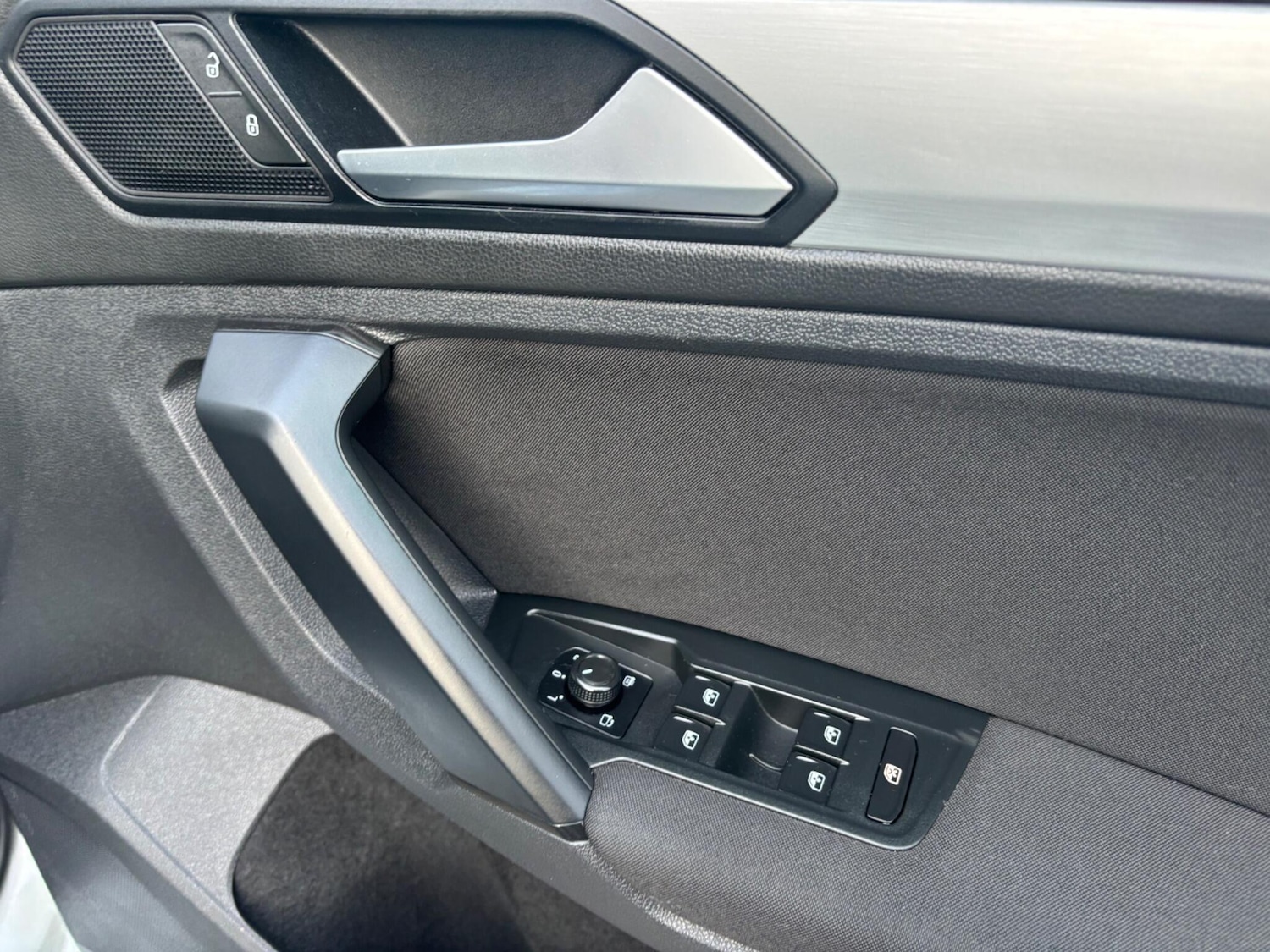 Used Volkswagen Tiguan 2019 for sale - 77358834: Photo 33