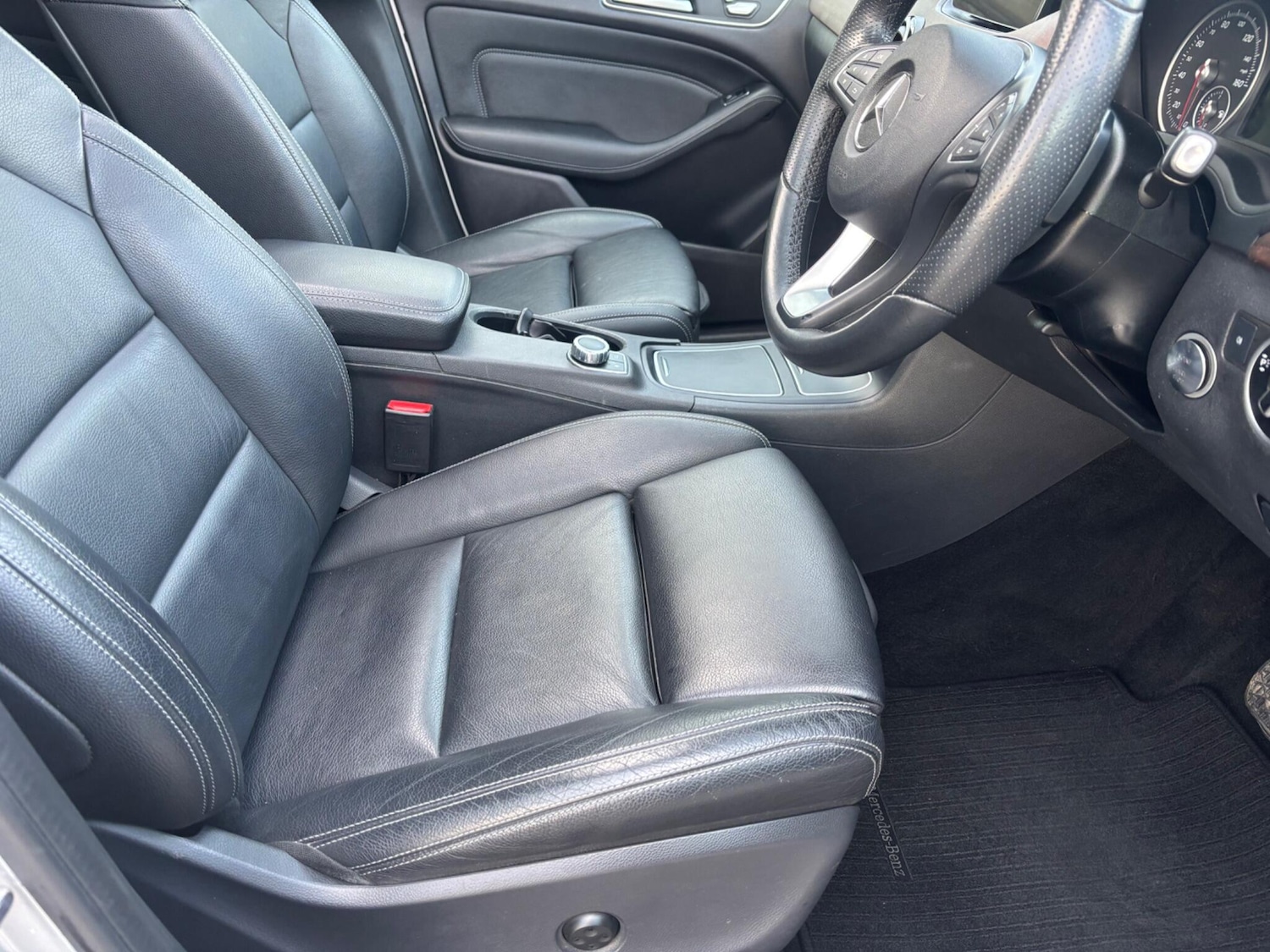 Used Mercedes-Benz B Class 2018 for sale - 77377111: Photo 13