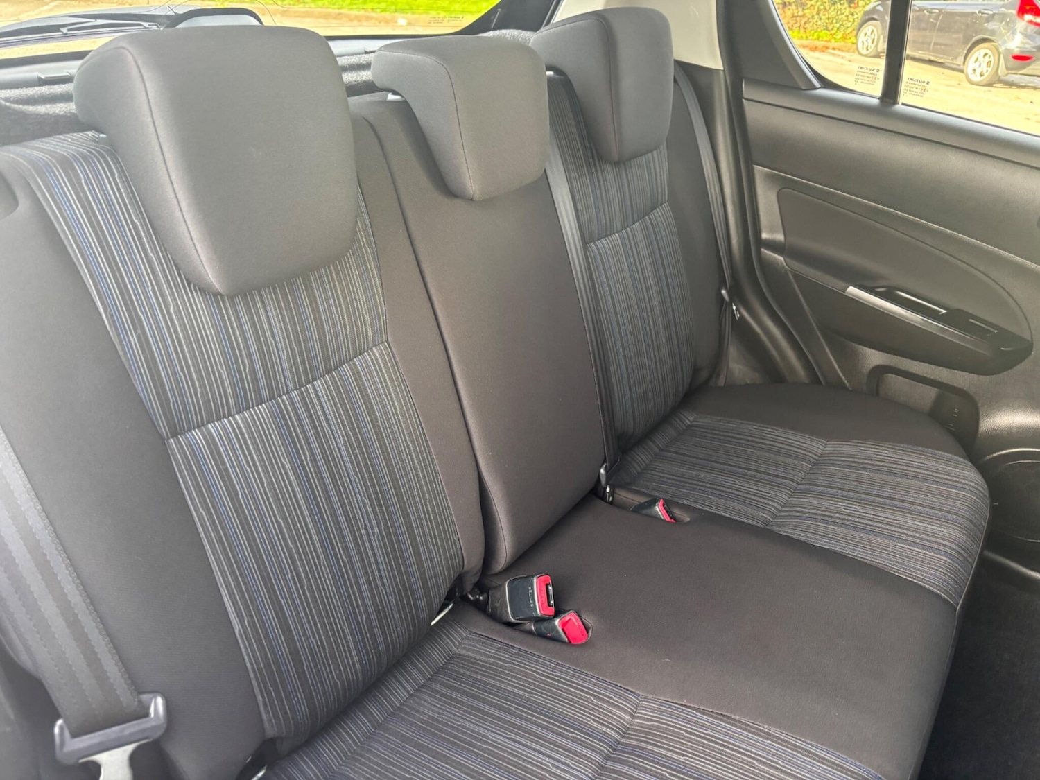 Used Suzuki Swift 2017 for sale - 76325958: Photo 11