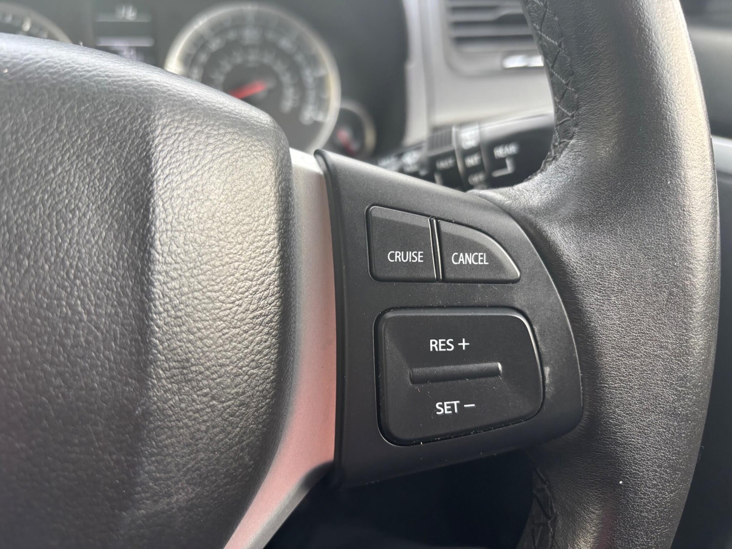 Used Suzuki Swift 2017 for sale - 76325958: Photo 14