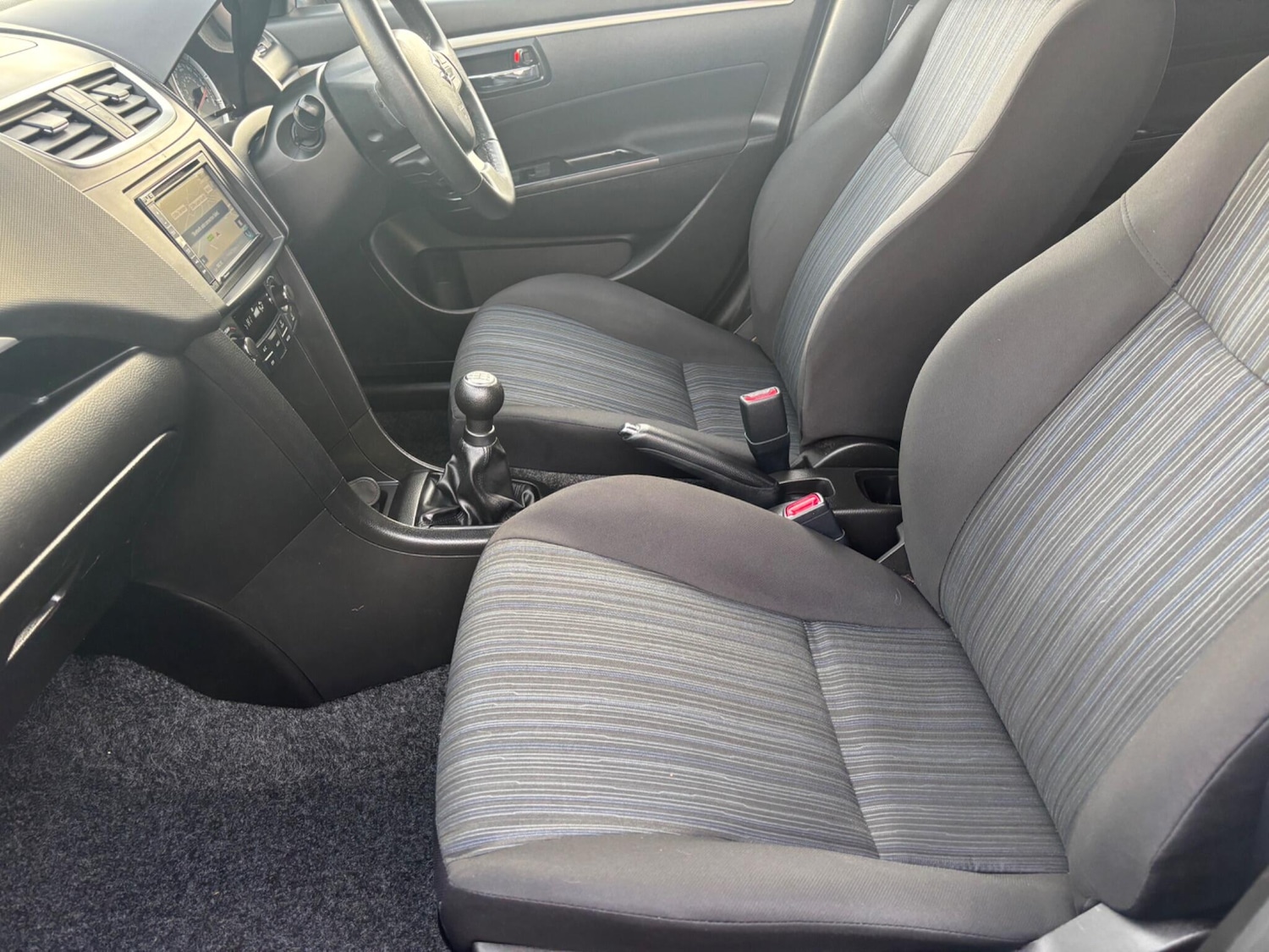 Used Suzuki Swift 2017 for sale - 76325958: Photo 22