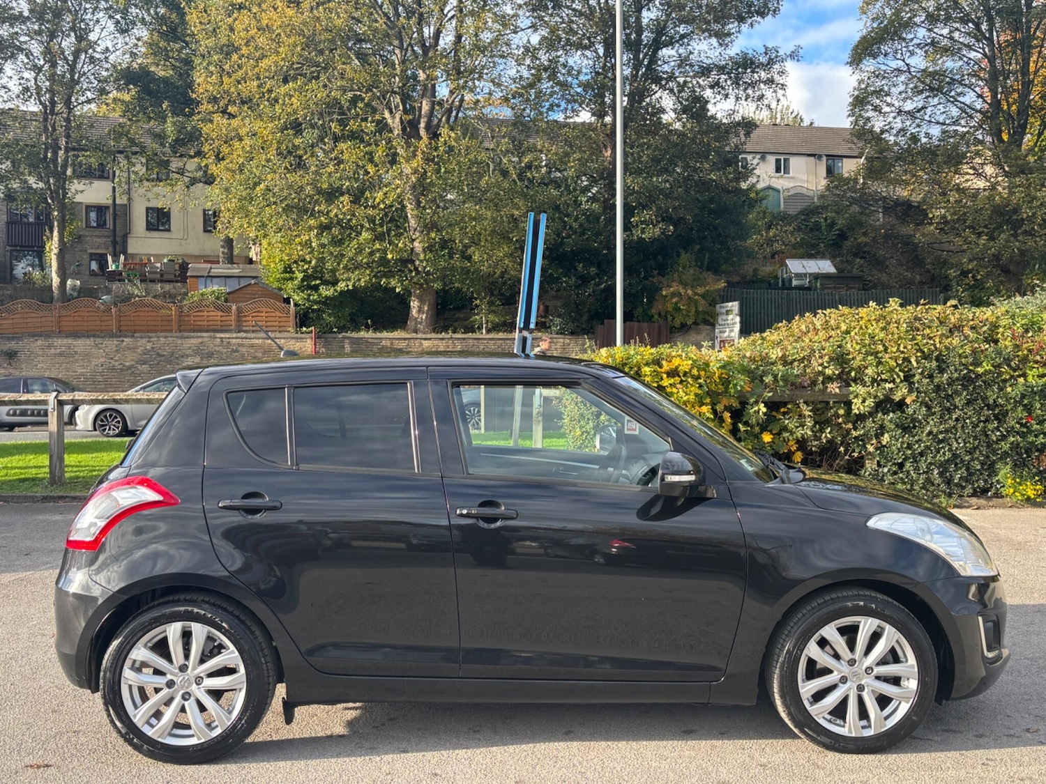 Used Suzuki Swift 2017 for sale - 76325958: Photo 5