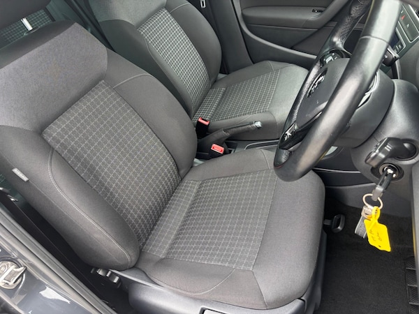 Used Volkswagen Polo 2017 for sale - 76283726: Photo 11