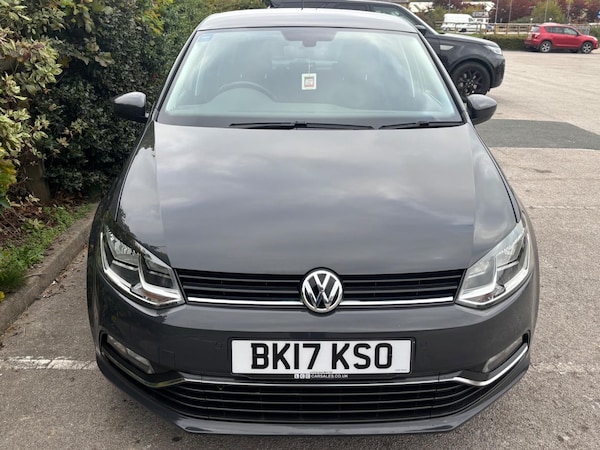 Used Volkswagen Polo 2017 for sale - 76283726: Photo 2