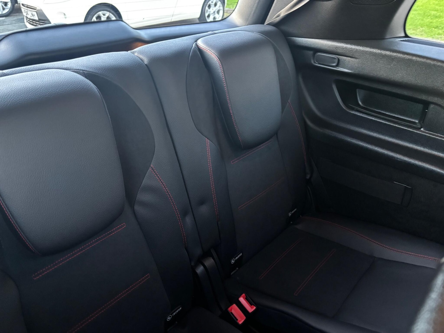 Used Mercedes-Benz GLB 2021 for sale - 76899126: Photo 17