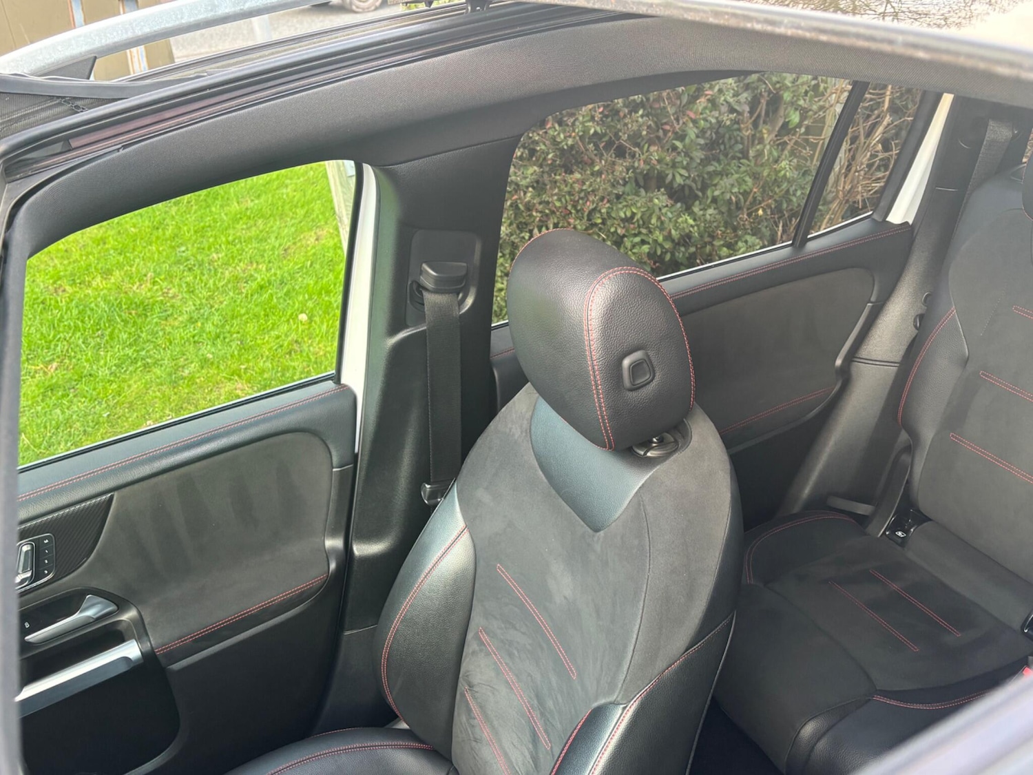 Used Mercedes-Benz GLB 2021 for sale - 76899126: Photo 18