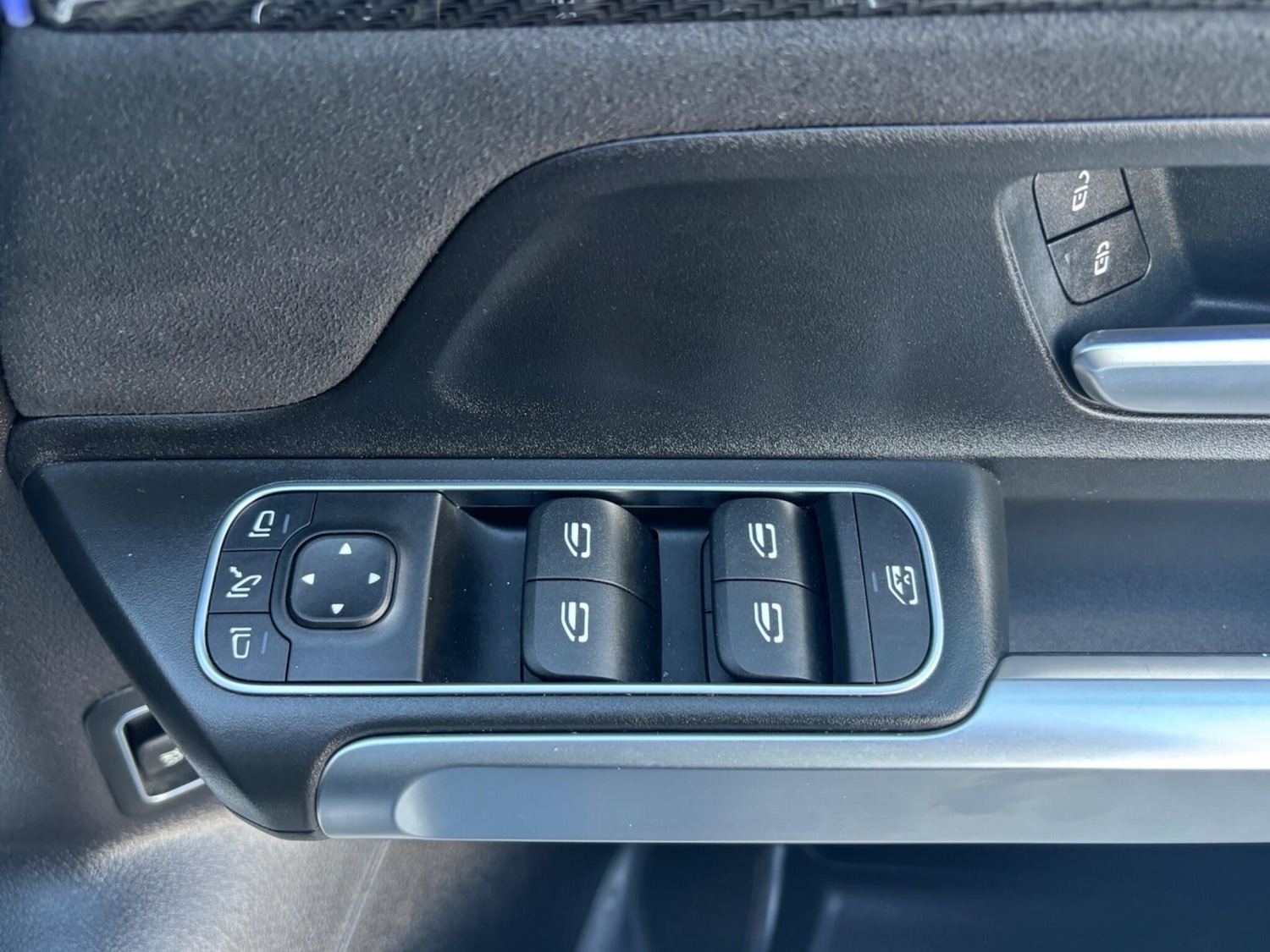 Used Mercedes-Benz GLB 2021 for sale - 76899126: Photo 19