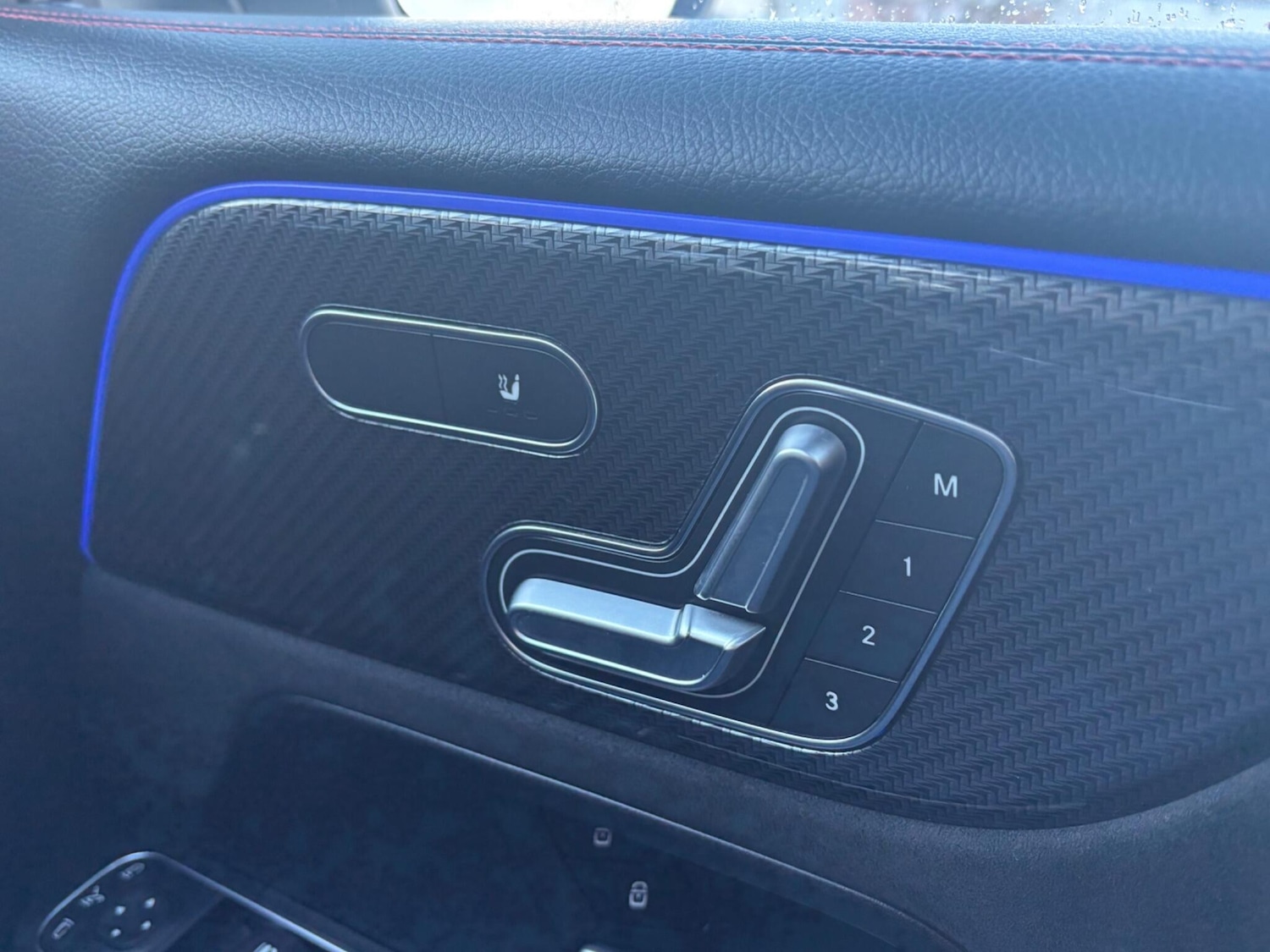 Used Mercedes-Benz GLB 2021 for sale - 76899126: Photo 23