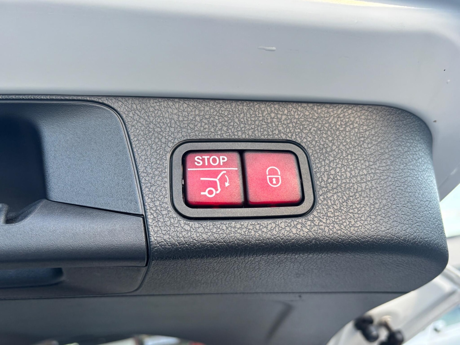 Used Mercedes-Benz GLB 2021 for sale - 76899126: Photo 24