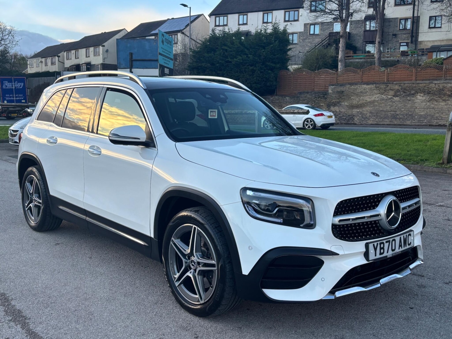 Used Mercedes-Benz GLB 2021 for sale - 76899126: Photo 3