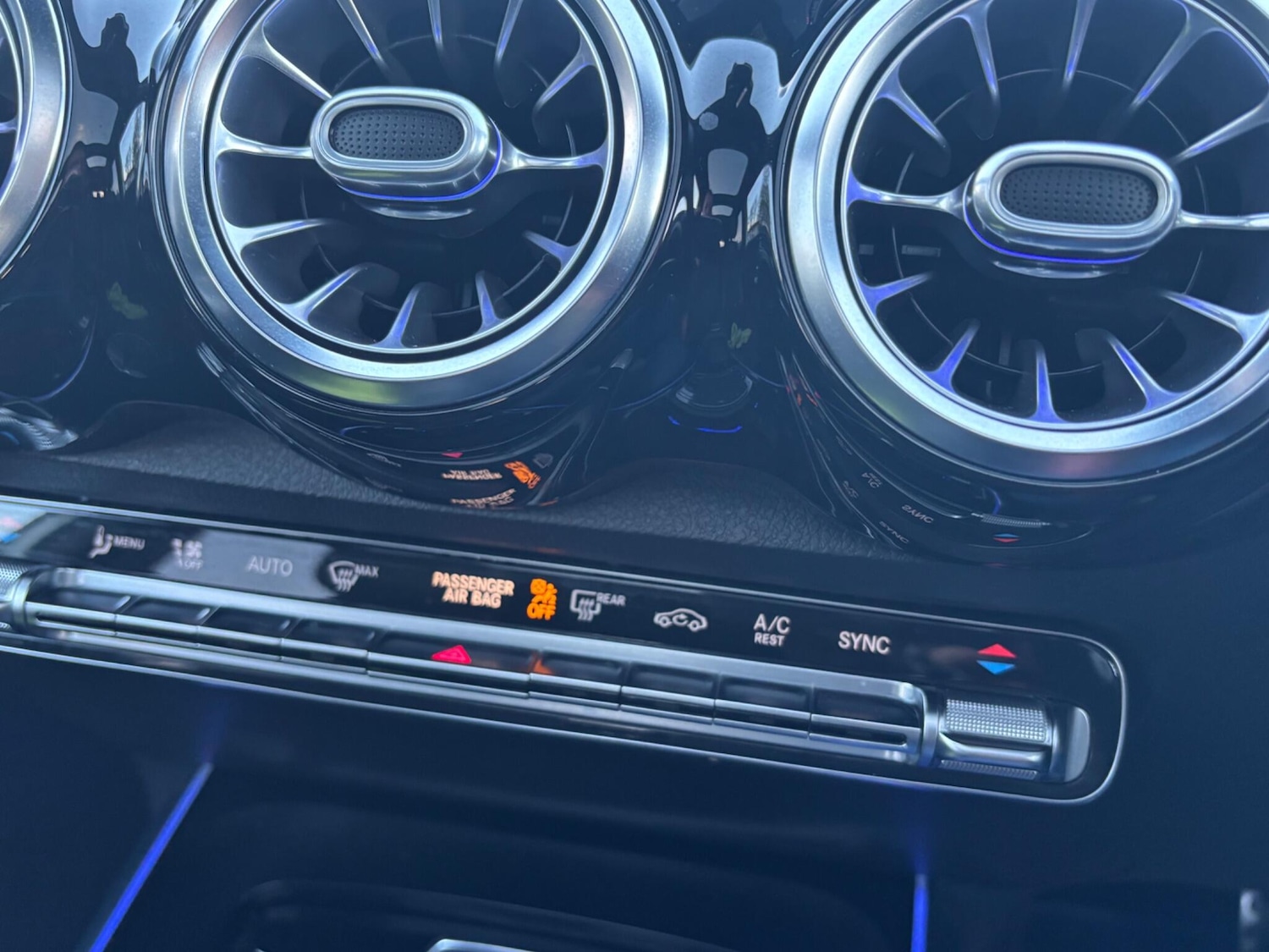 Used Mercedes-Benz GLB 2021 for sale - 76899126: Photo 46