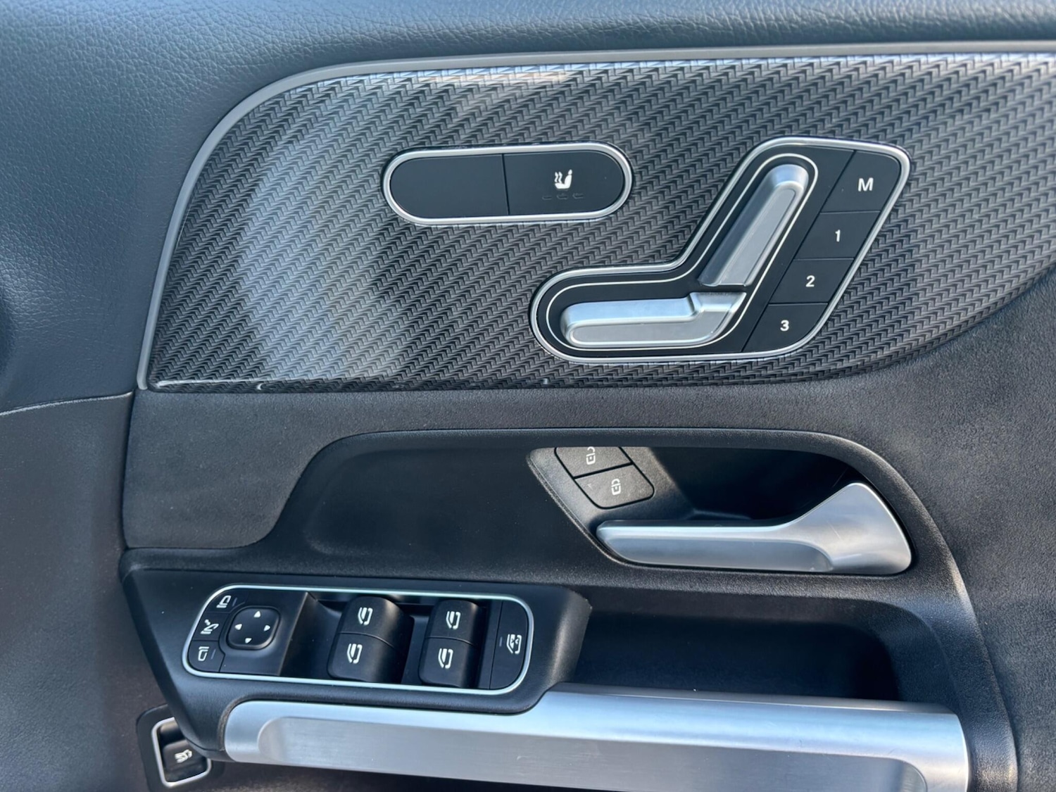 Used Mercedes-Benz GLB 2021 for sale - 76899126: Photo 51