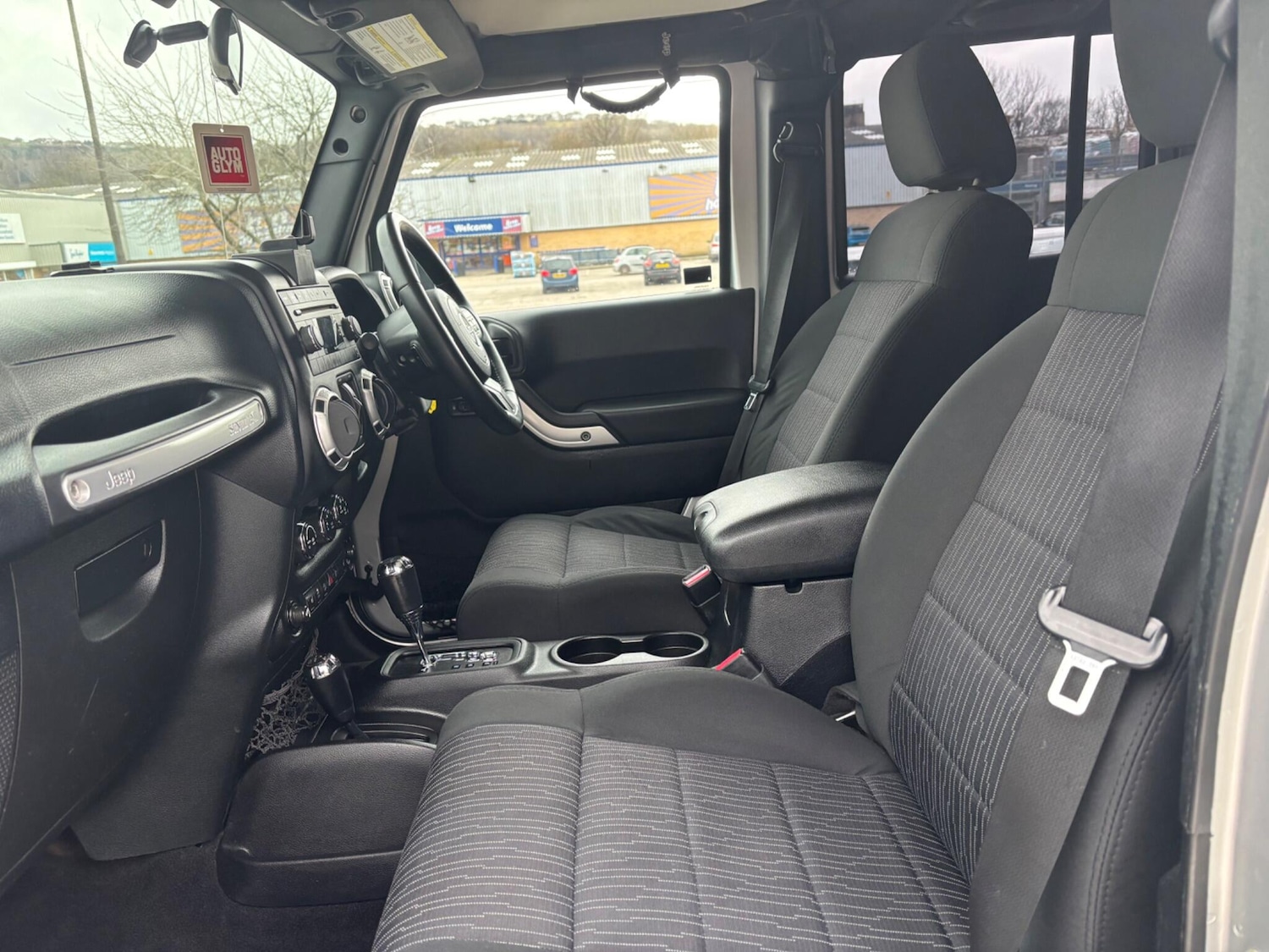 Used Jeep Wrangler 2011 for sale - 78007474: Photo 10