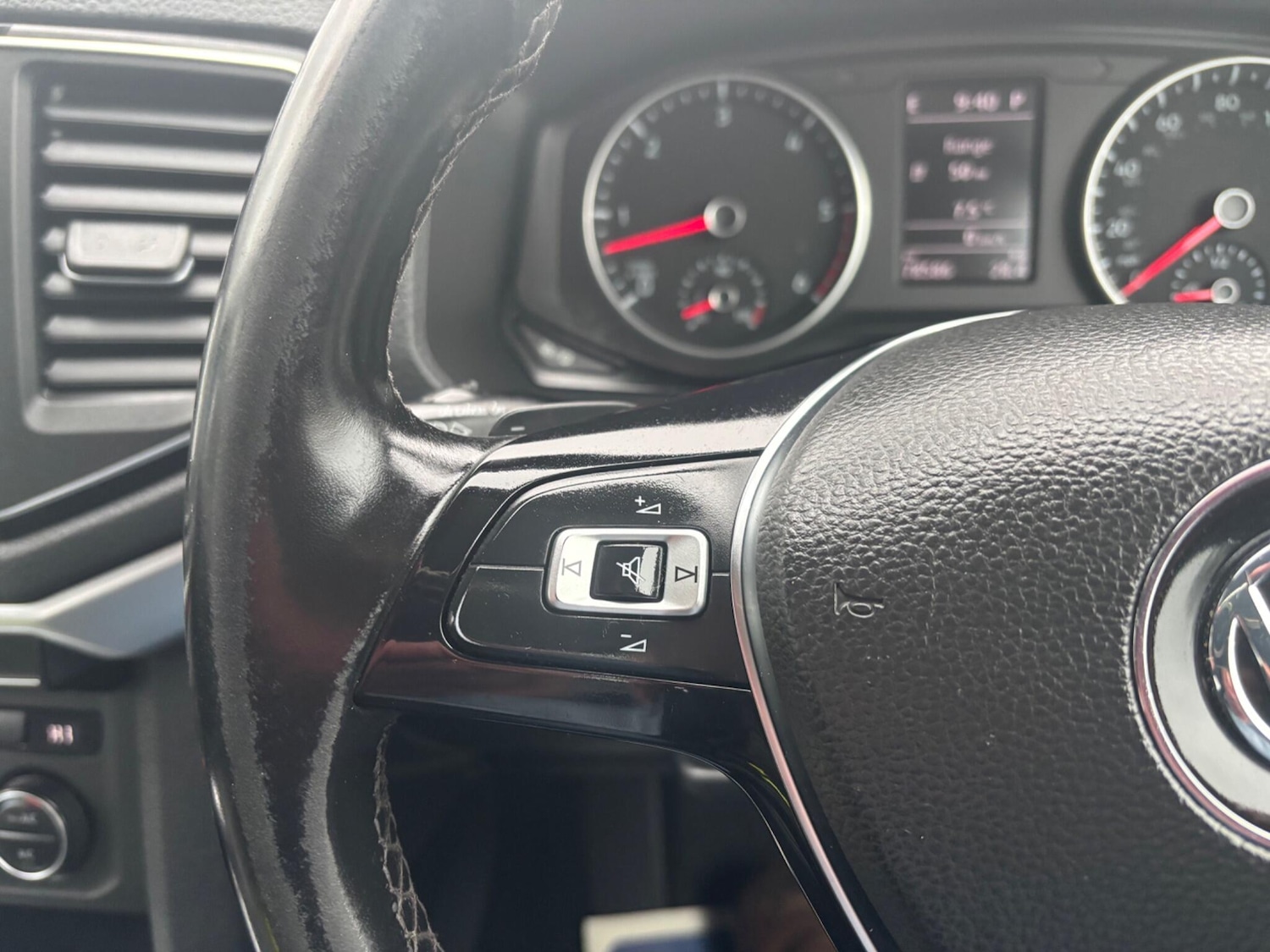 Used Volkswagen Amarok 2018 for sale - 77497161: Photo 22