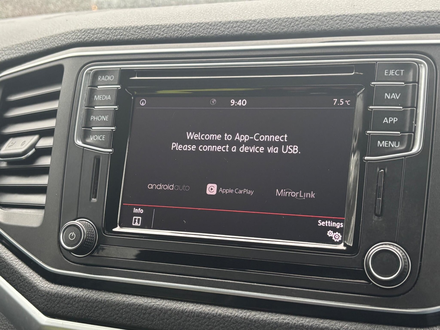 Used Volkswagen Amarok 2018 for sale - 77497161: Photo 34