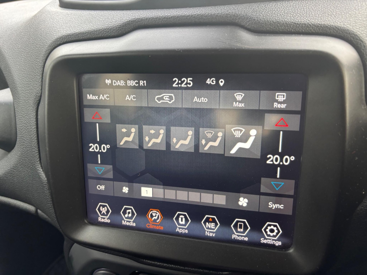 Used Jeep Renegade 2021 for sale - 76498837: Photo 12