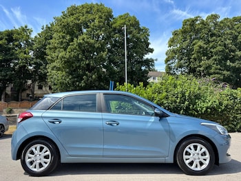 Used Hyundai i20 2016 for sale - 79192389: Photo