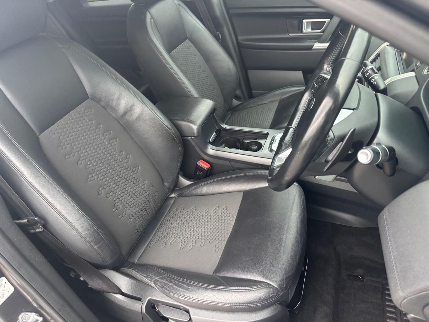 Used Land Rover Discovery Sport for sale - 76729029: Photo 10