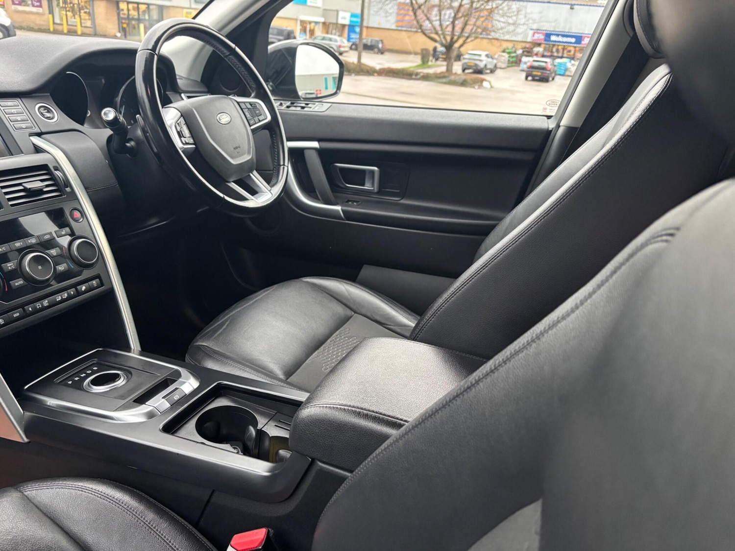 Used Land Rover Discovery Sport for sale - 76729029: Photo 11