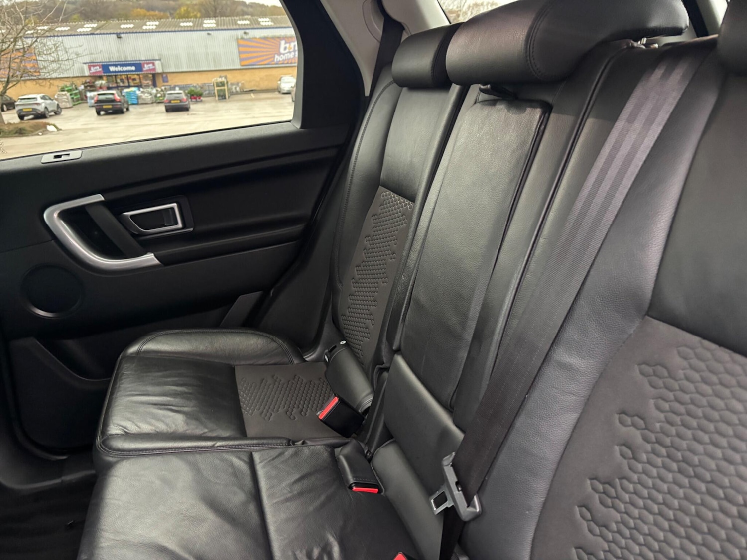 Used Land Rover Discovery Sport for sale - 76729029: Photo 14