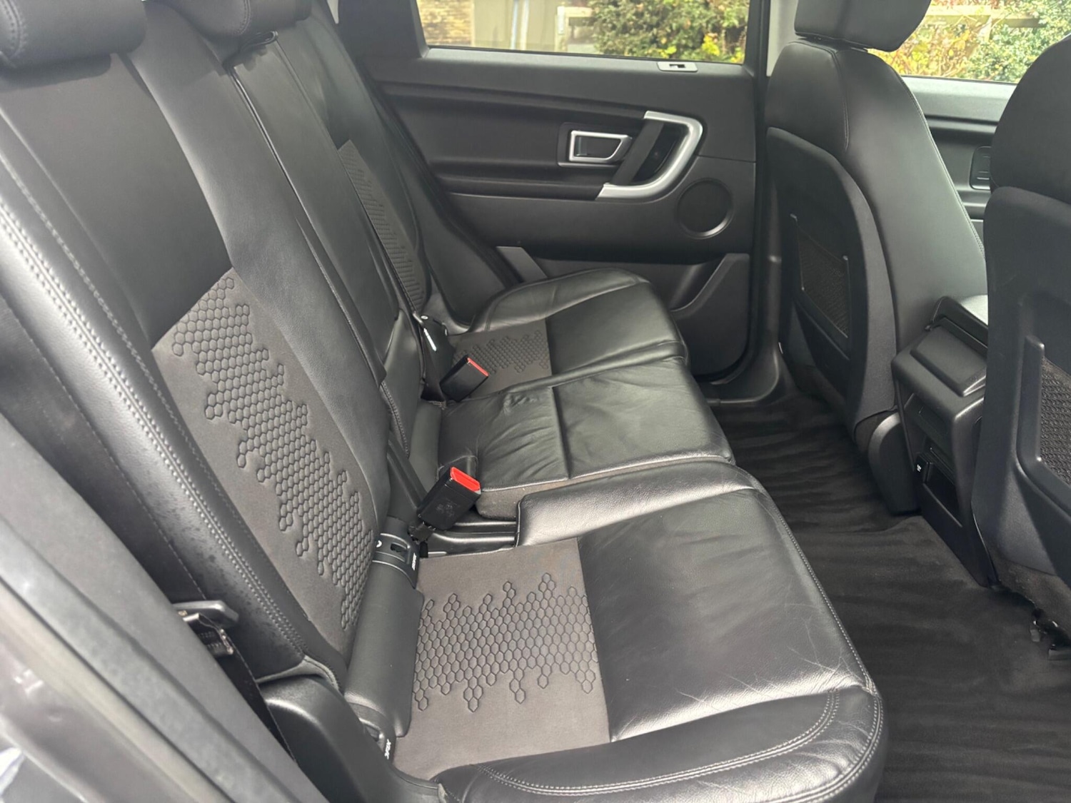 Used Land Rover Discovery Sport for sale - 76729029: Photo 16