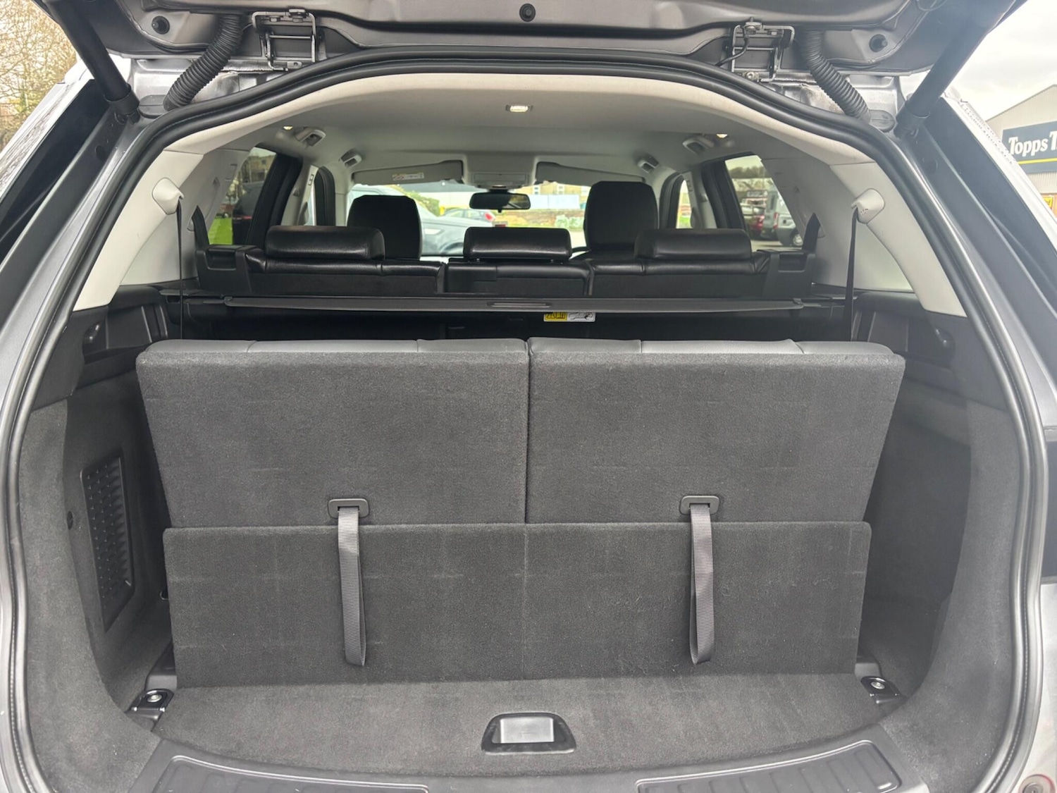 Used Land Rover Discovery Sport for sale - 76729029: Photo 28