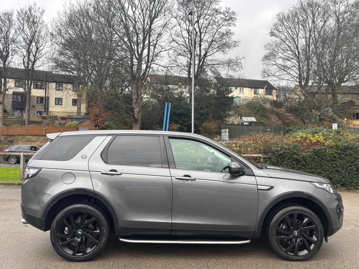 Used Land Rover Discovery Sport for sale - 76729029: Photo 6