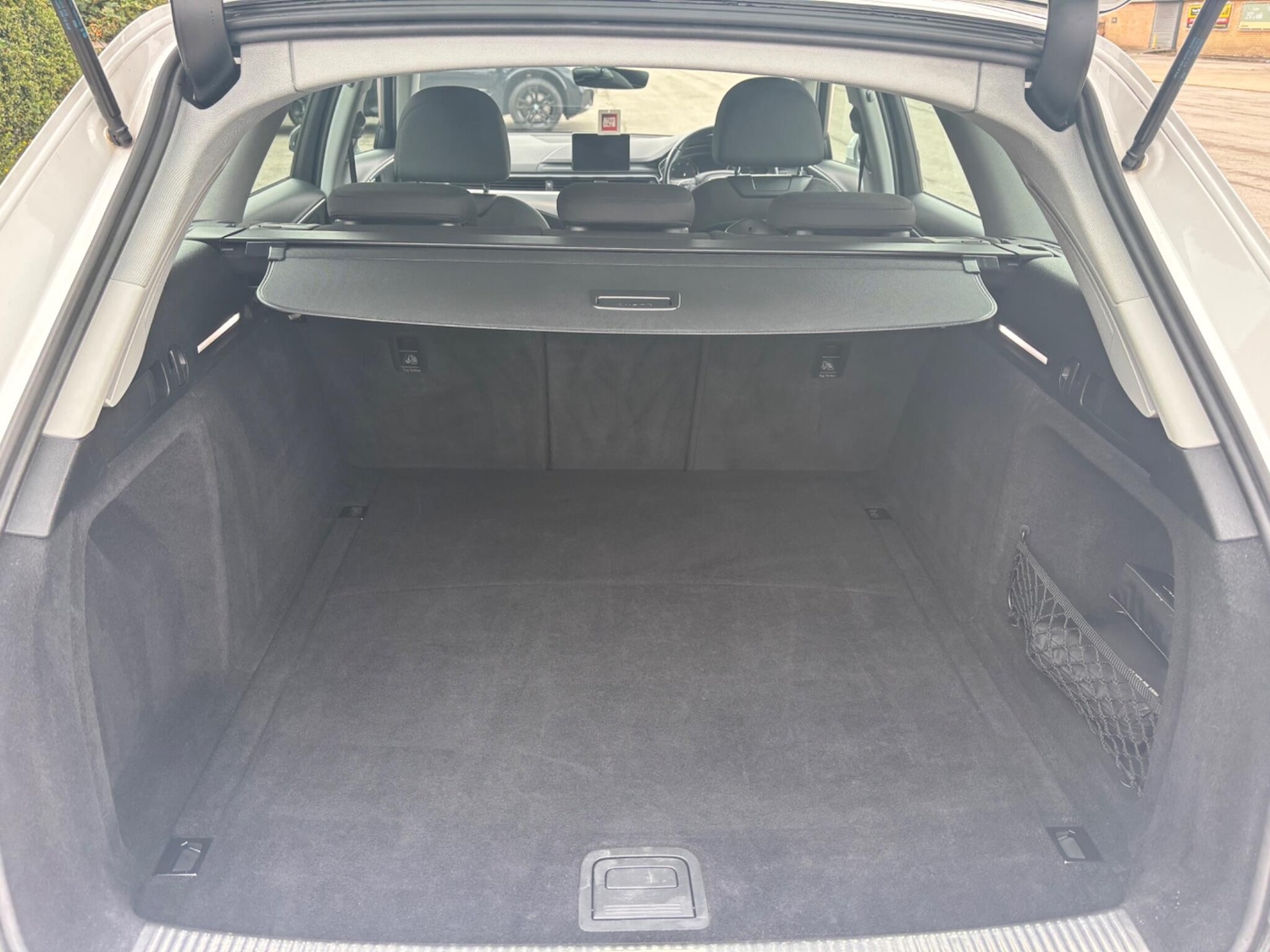 Vehicle 33