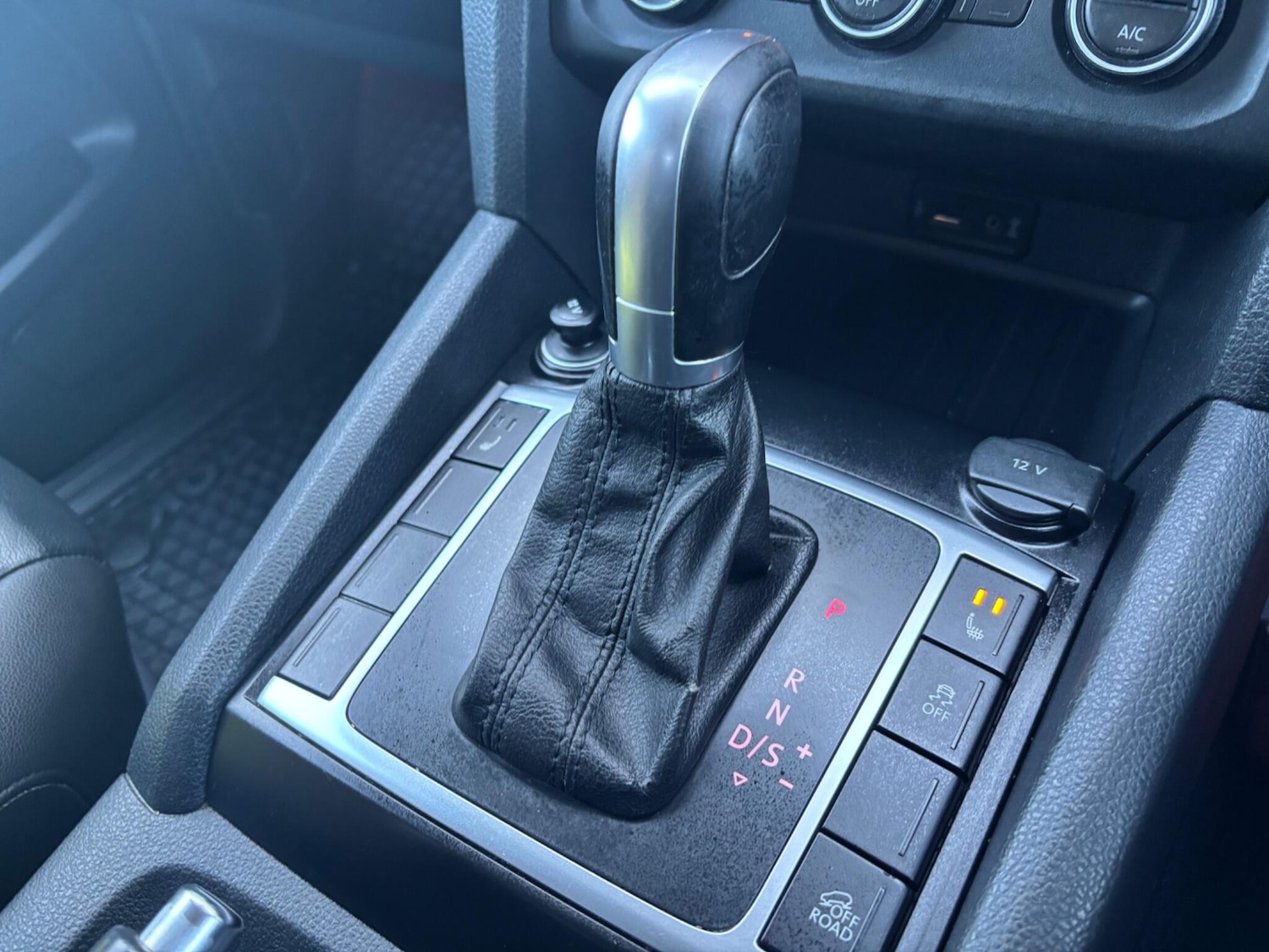 Used Volkswagen Amarok 2018 for sale - 76388414: Photo 24