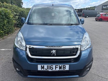 Used Peugeot Partner Tepee 2016 for sale - 75388436: Photo