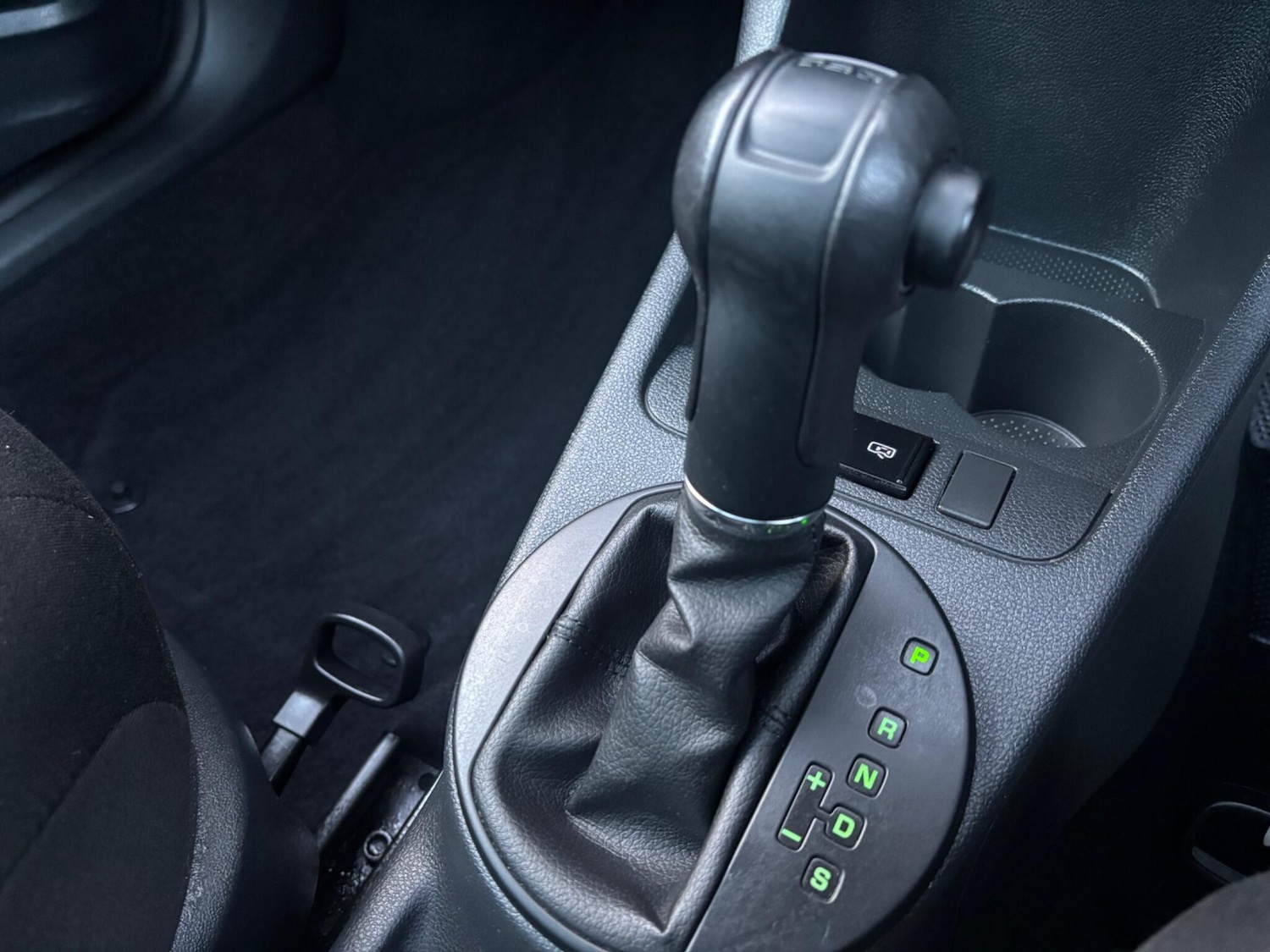 Used Skoda Roomster 2012 for sale - 76689543: Photo 17