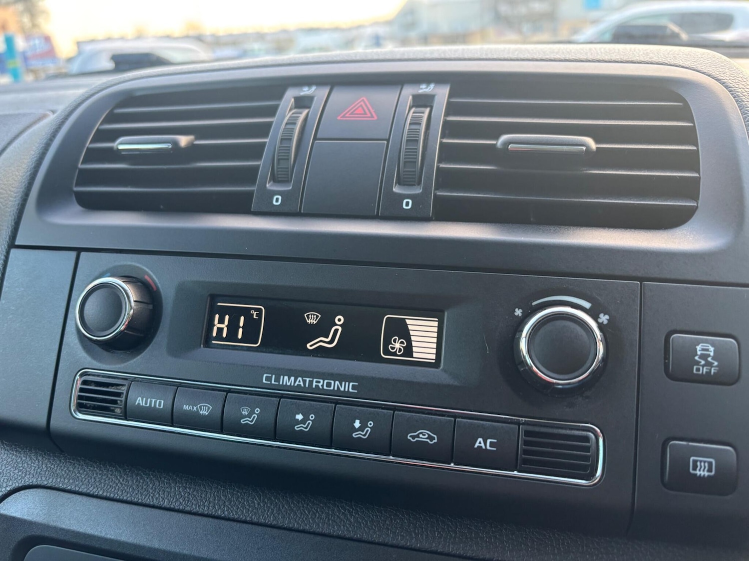 Used Skoda Roomster 2012 for sale - 76689543: Photo 22