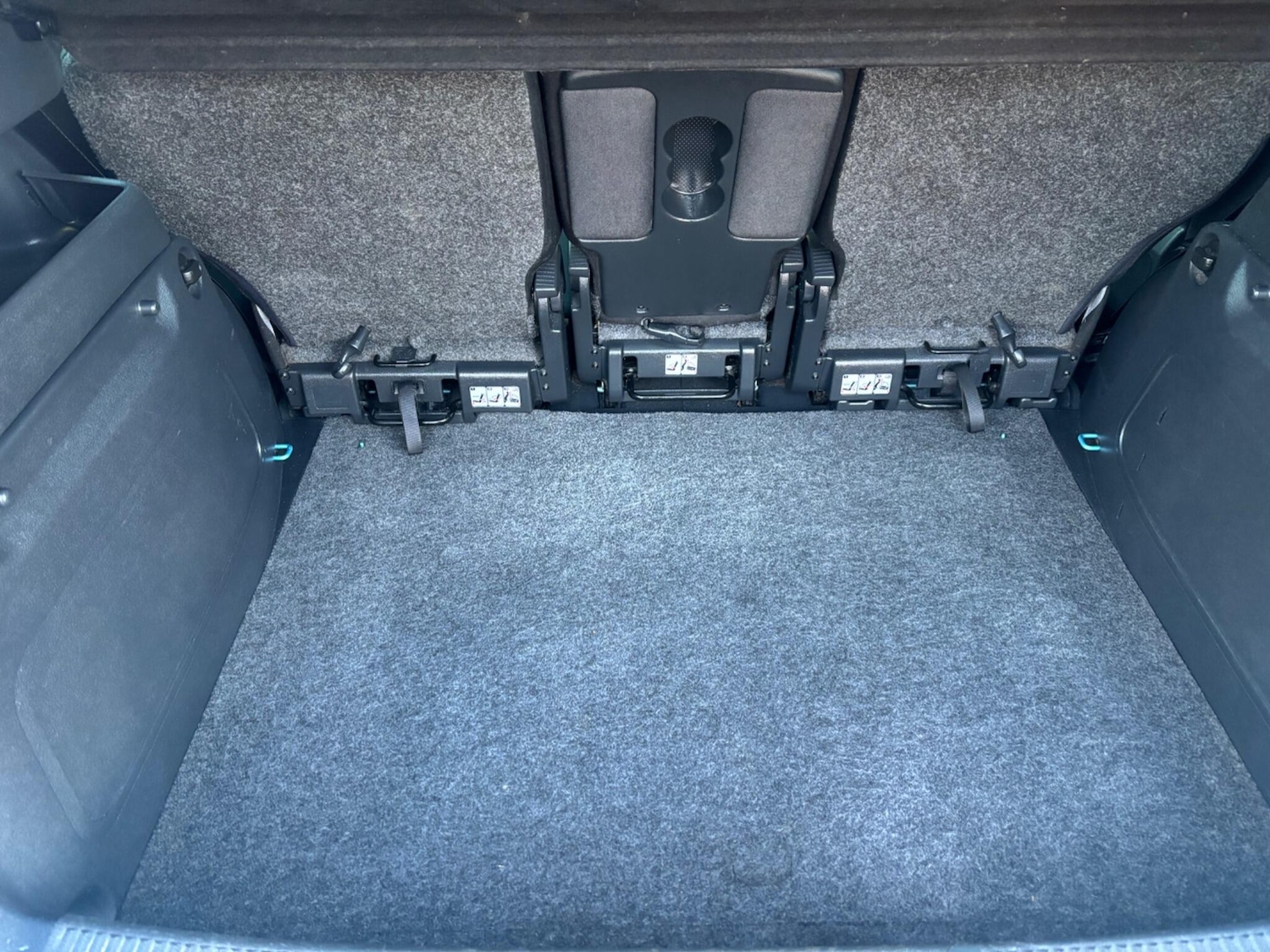 Used Skoda Roomster 2012 for sale - 76689543: Photo 24