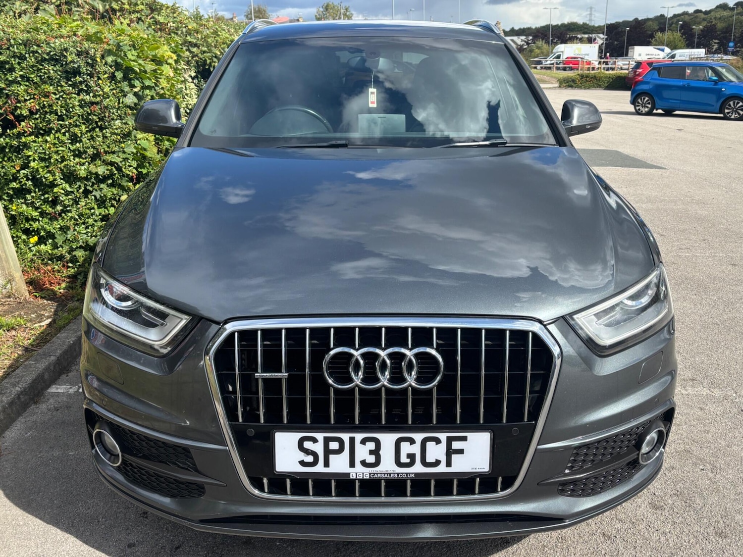 Used Audi Q3 2013 for sale - 76388763: Photo 2