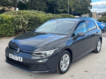 Used Volkswagen Golf 2020 for sale - 76032720: Photo