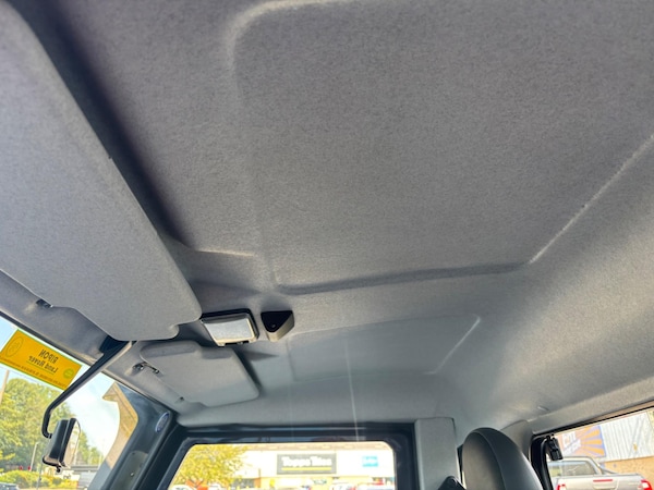 Used Land Rover Defender 90 2011 for sale - 75059930: Photo 40